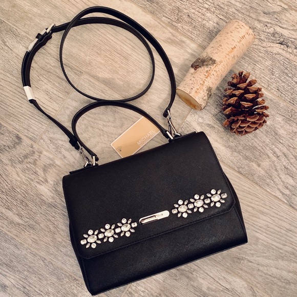 Michael Kors Handbags - NWT Michael Kors Callie Satchel